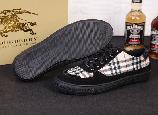 Burberry Fashion Men Sneakers--046